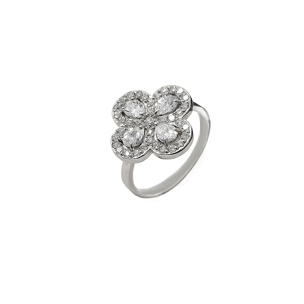 Серебряное кольцо с фианитом, 2,82 г