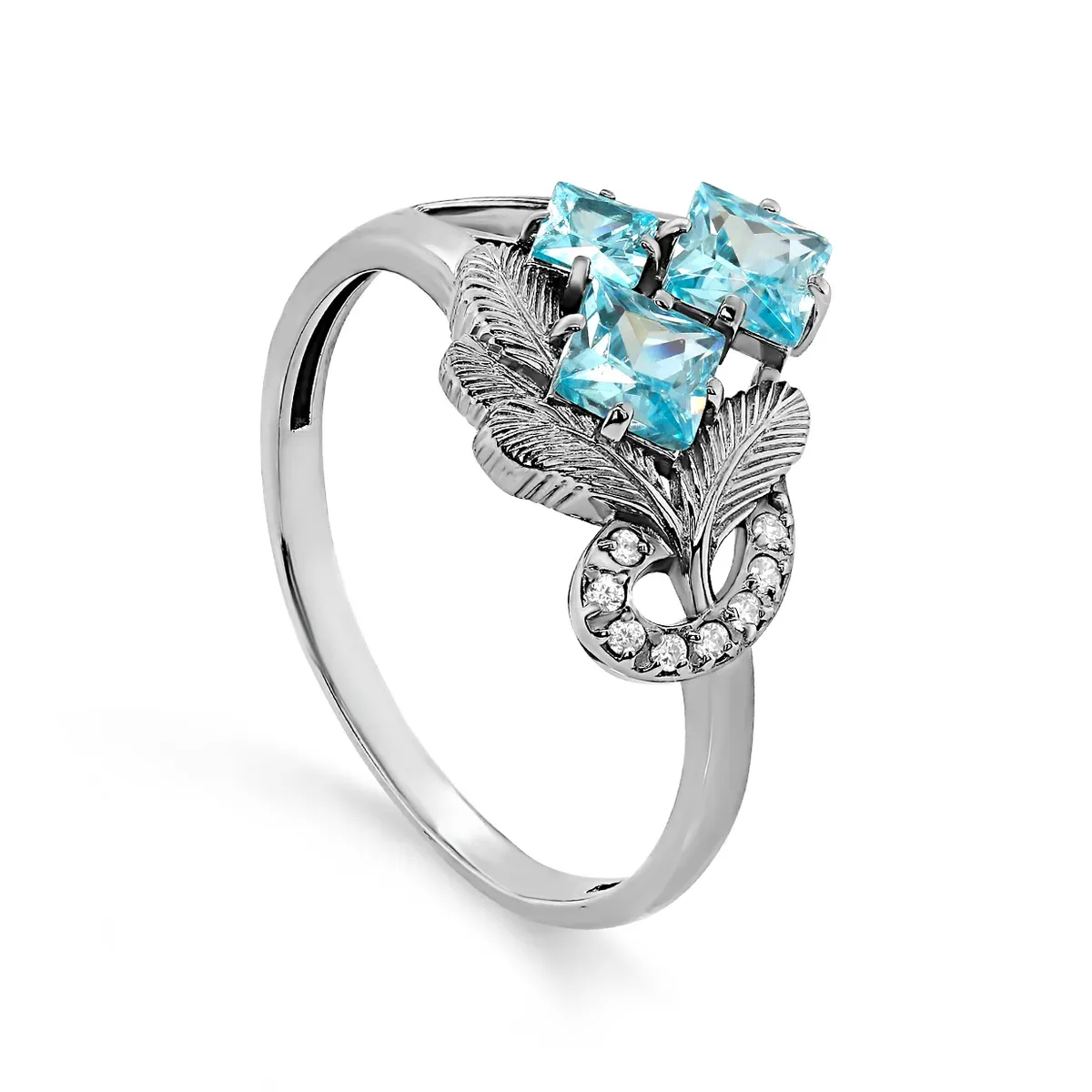 Серебряное кольцо с фианитом, 2,21 г