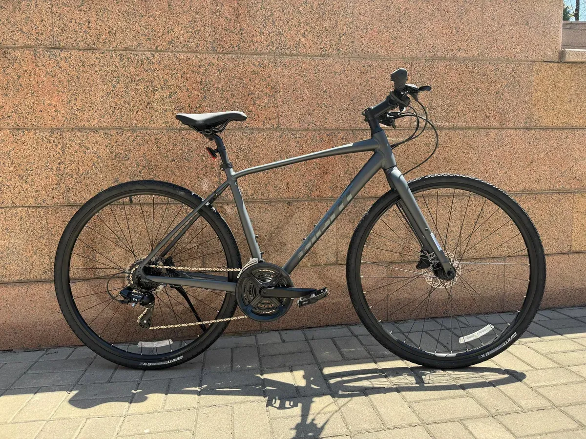 Гибридный велосипед Giant Escape 1, 28″