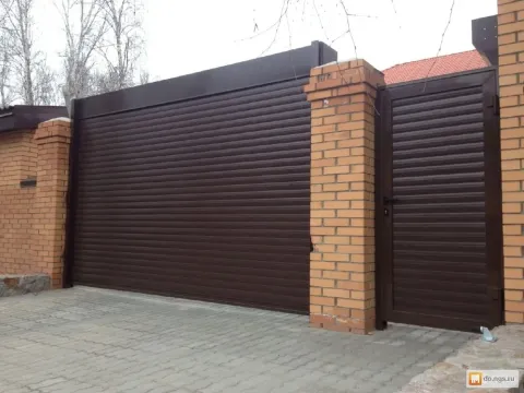 Рулонные ворота для гаража и участка