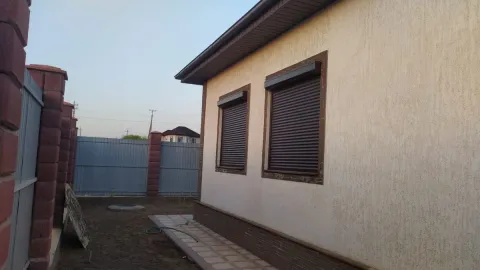 Коттеджге арналған автоматты роллеталар