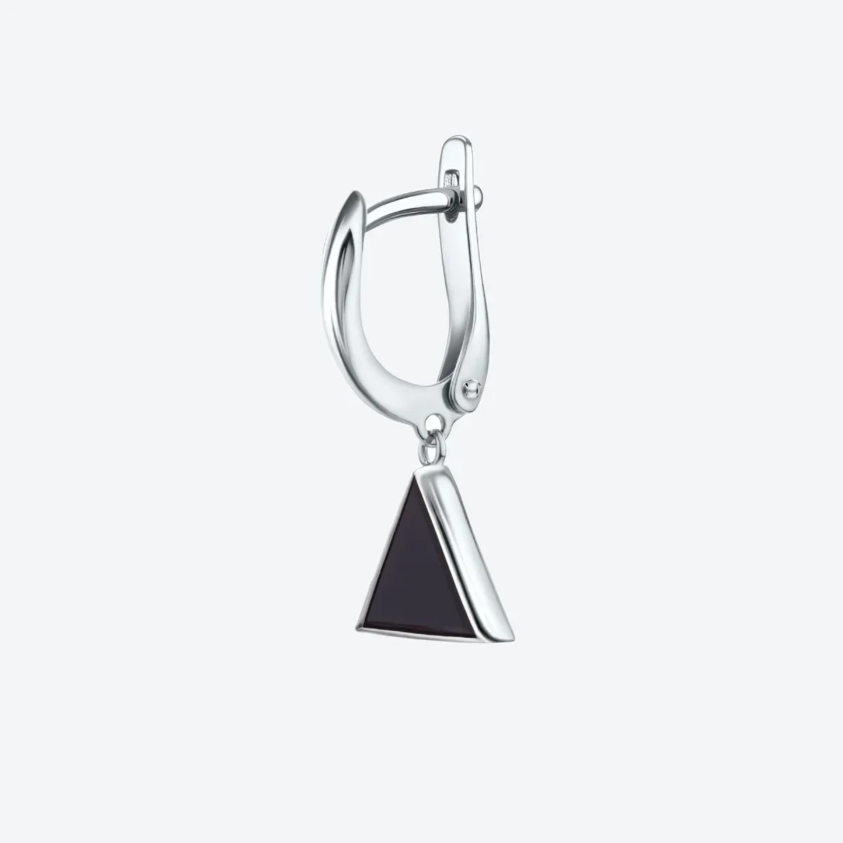 Серебряная серьга с ониксом, 1,39 г