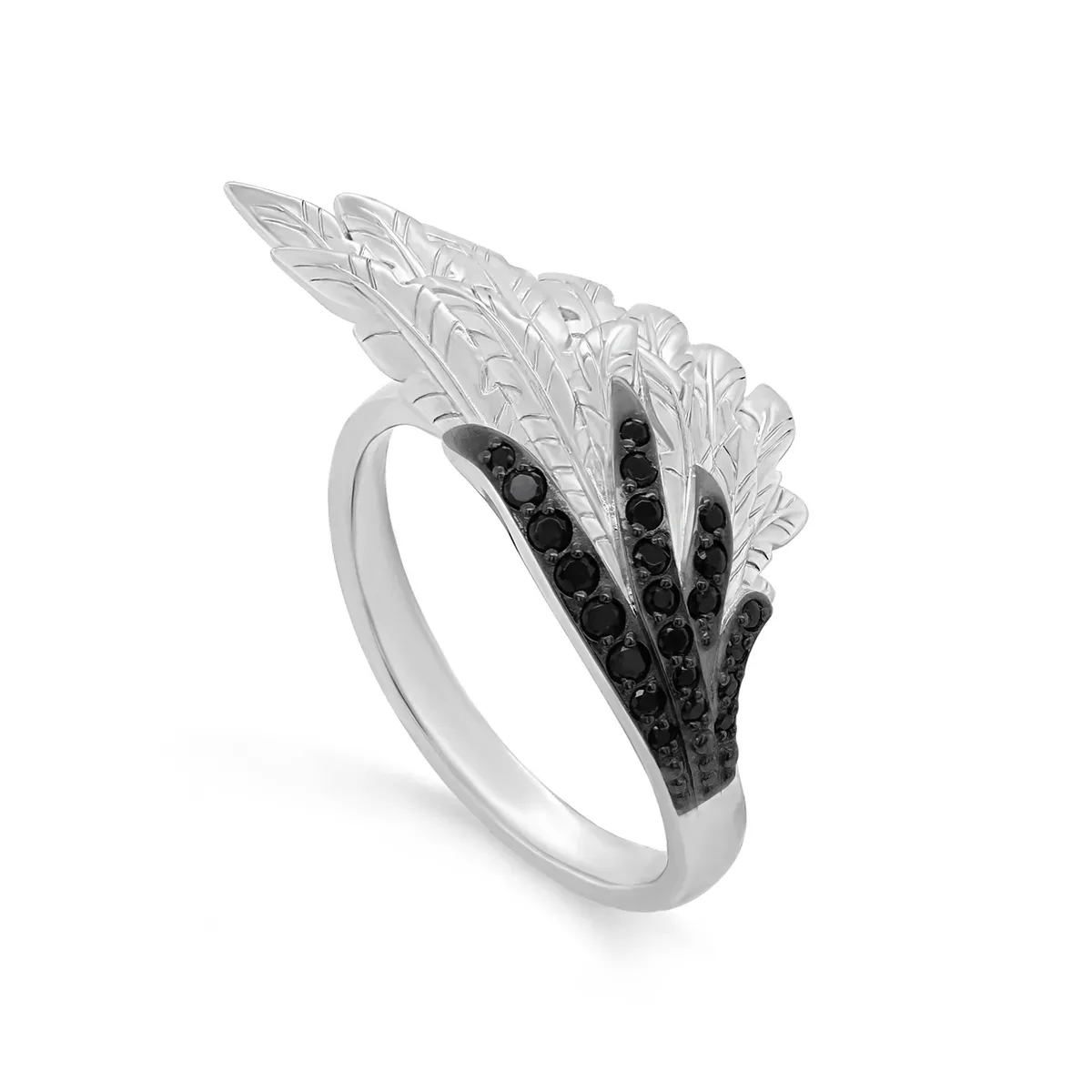 Серебряное кольцо с фианитом, 4,84 г