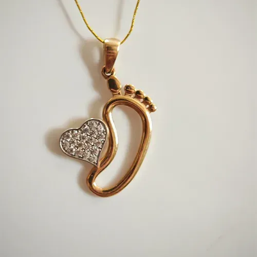 Золотая подвеска с цирконом, 1,42 г