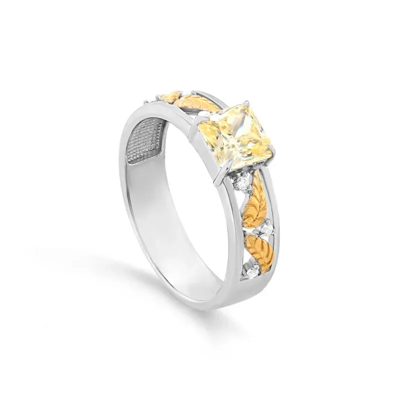 Серебряное кольцо с бриллиантом, 2,54 г